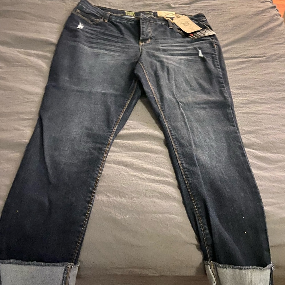 Brand new, never worn, True Craft, 16, crop jeans